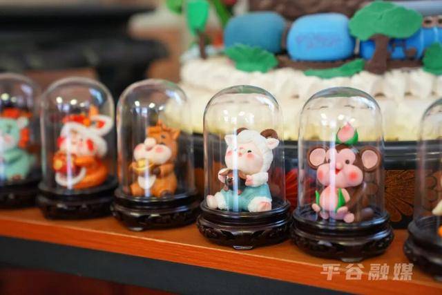 ！“蒸”出来的非遗藏着最深的年味pg电子模拟器试玩美到舍不得吃(图3)